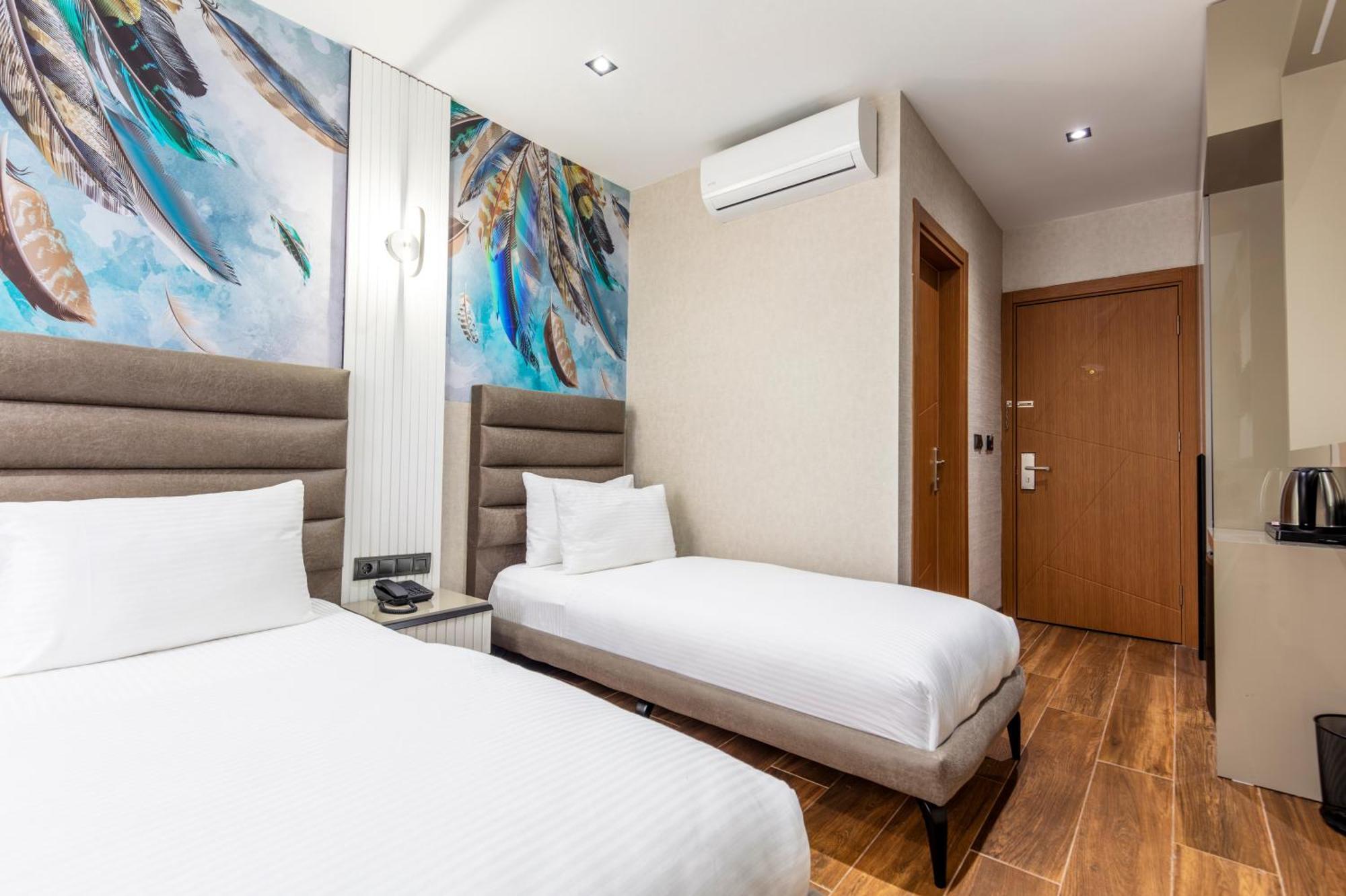 Dem Premium Hotel - Round Trip Airport Service - Istanbul International Airport Arnavutkoy Extérieur photo