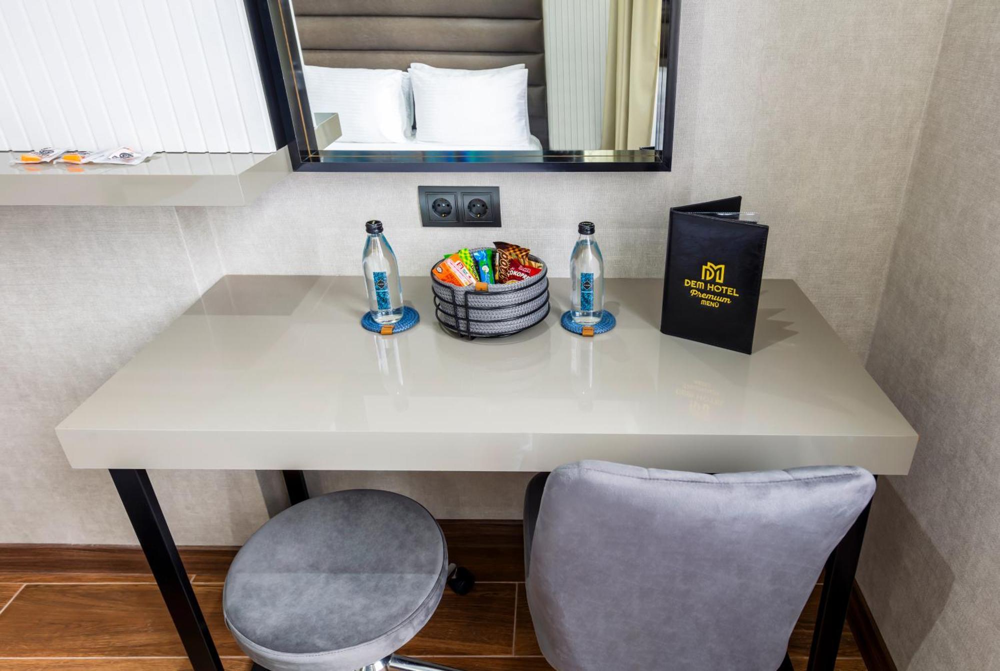 Dem Premium Hotel - Round Trip Airport Service - Istanbul International Airport Arnavutkoy Extérieur photo