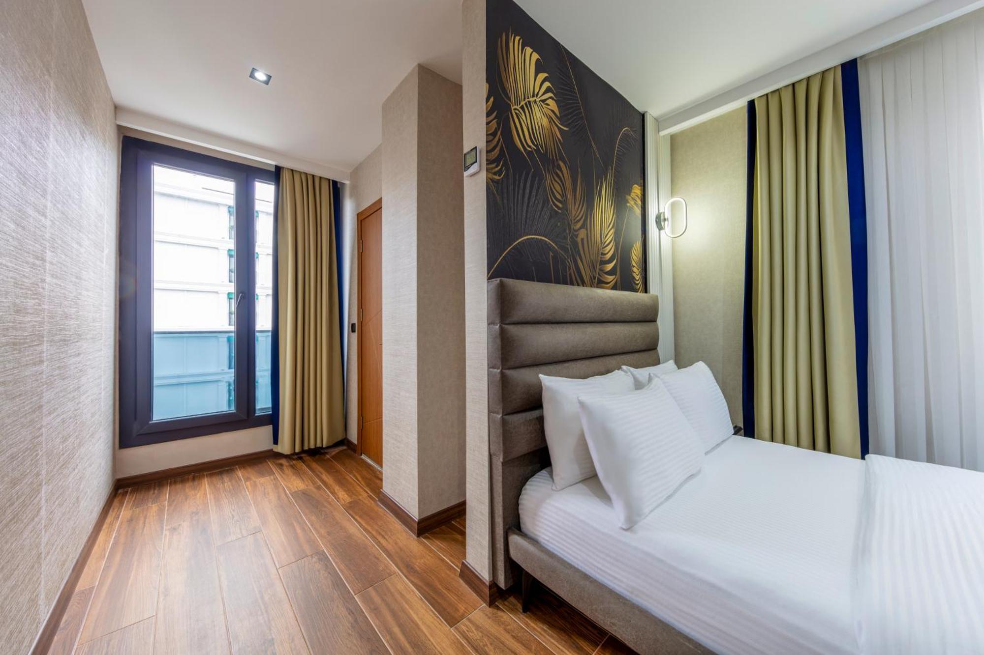 Dem Premium Hotel - Round Trip Airport Service - Istanbul International Airport Arnavutkoy Extérieur photo