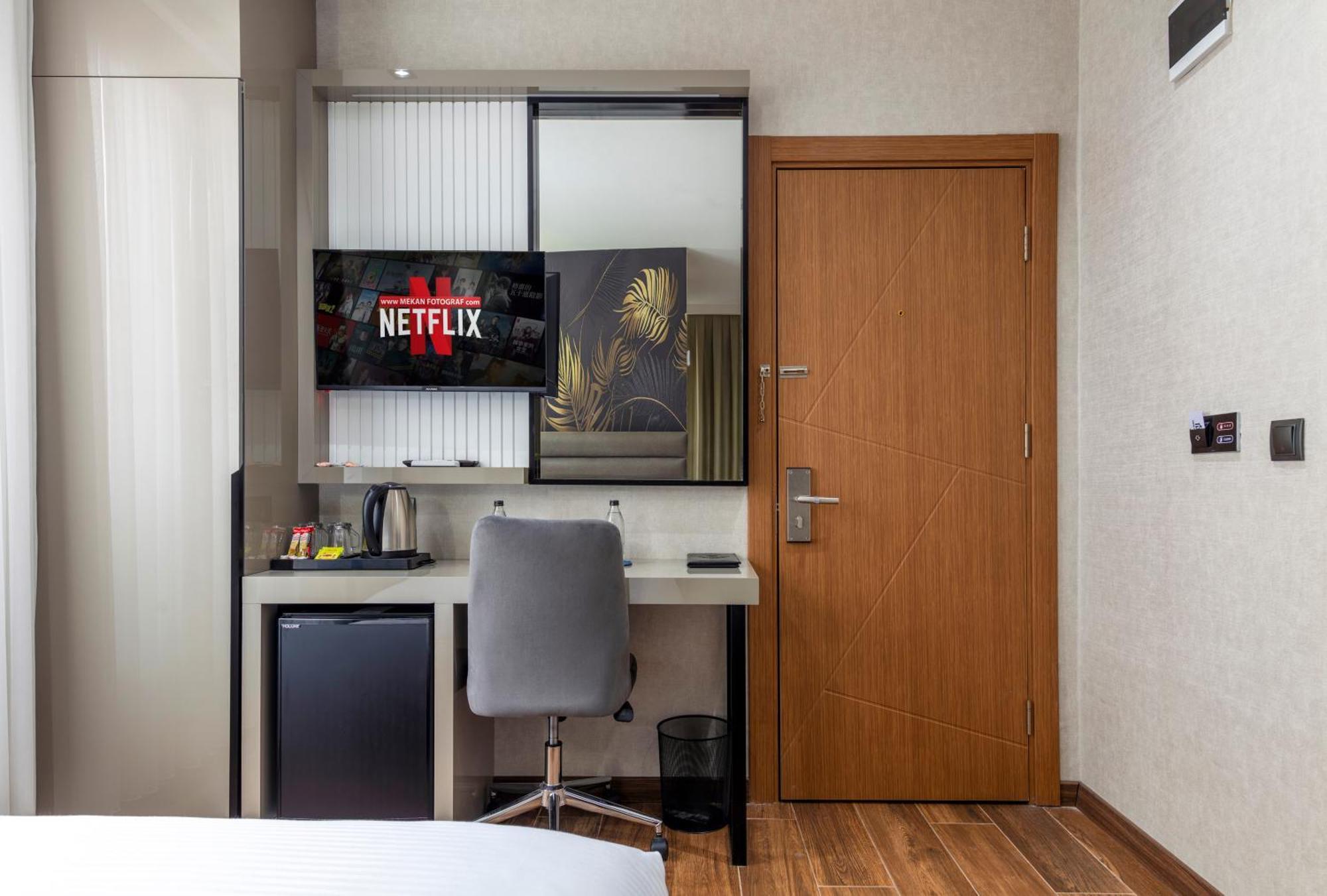 Dem Premium Hotel - Round Trip Airport Service - Istanbul International Airport Arnavutkoy Extérieur photo