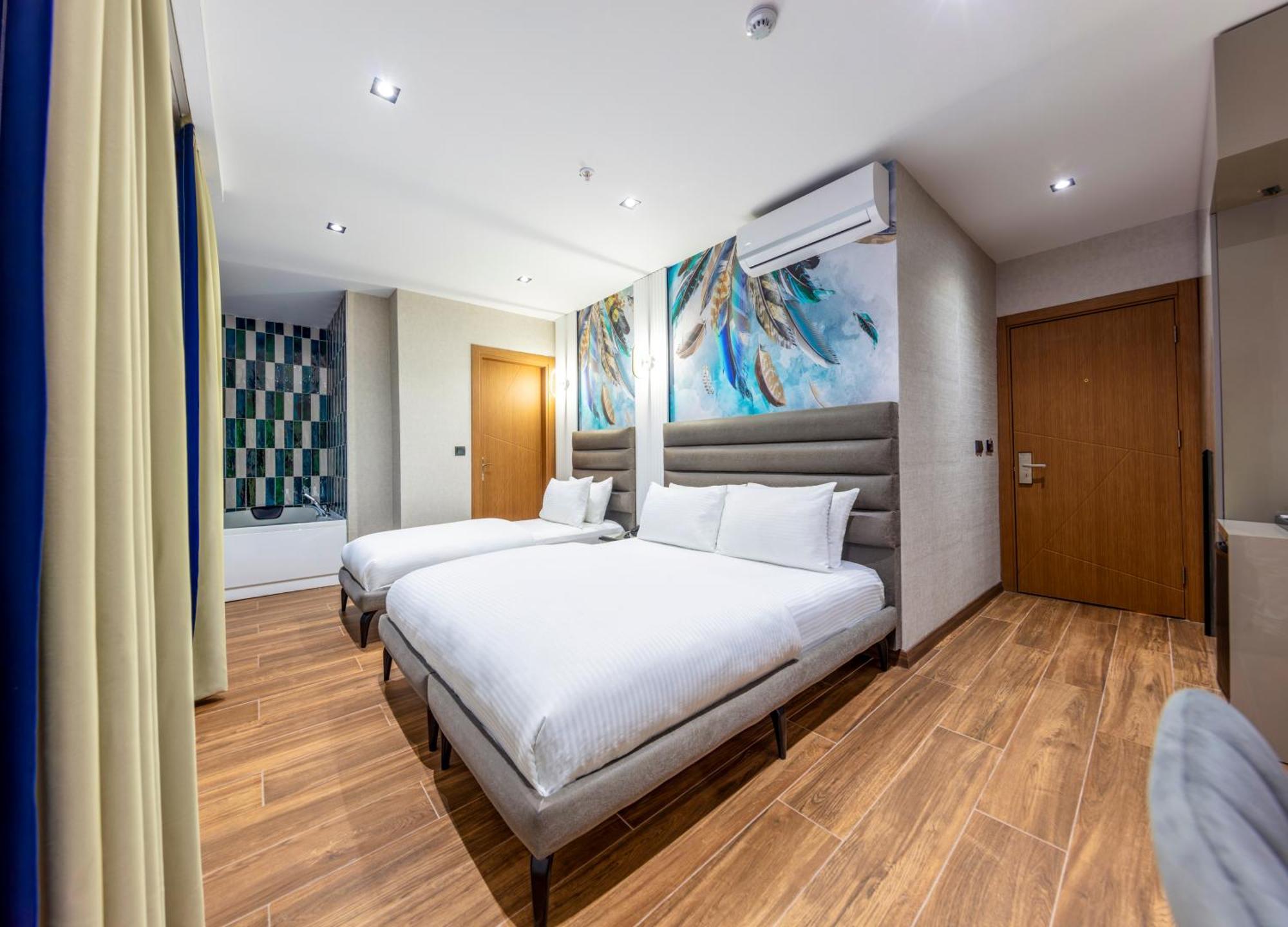 Dem Premium Hotel - Round Trip Airport Service - Istanbul International Airport Arnavutkoy Extérieur photo
