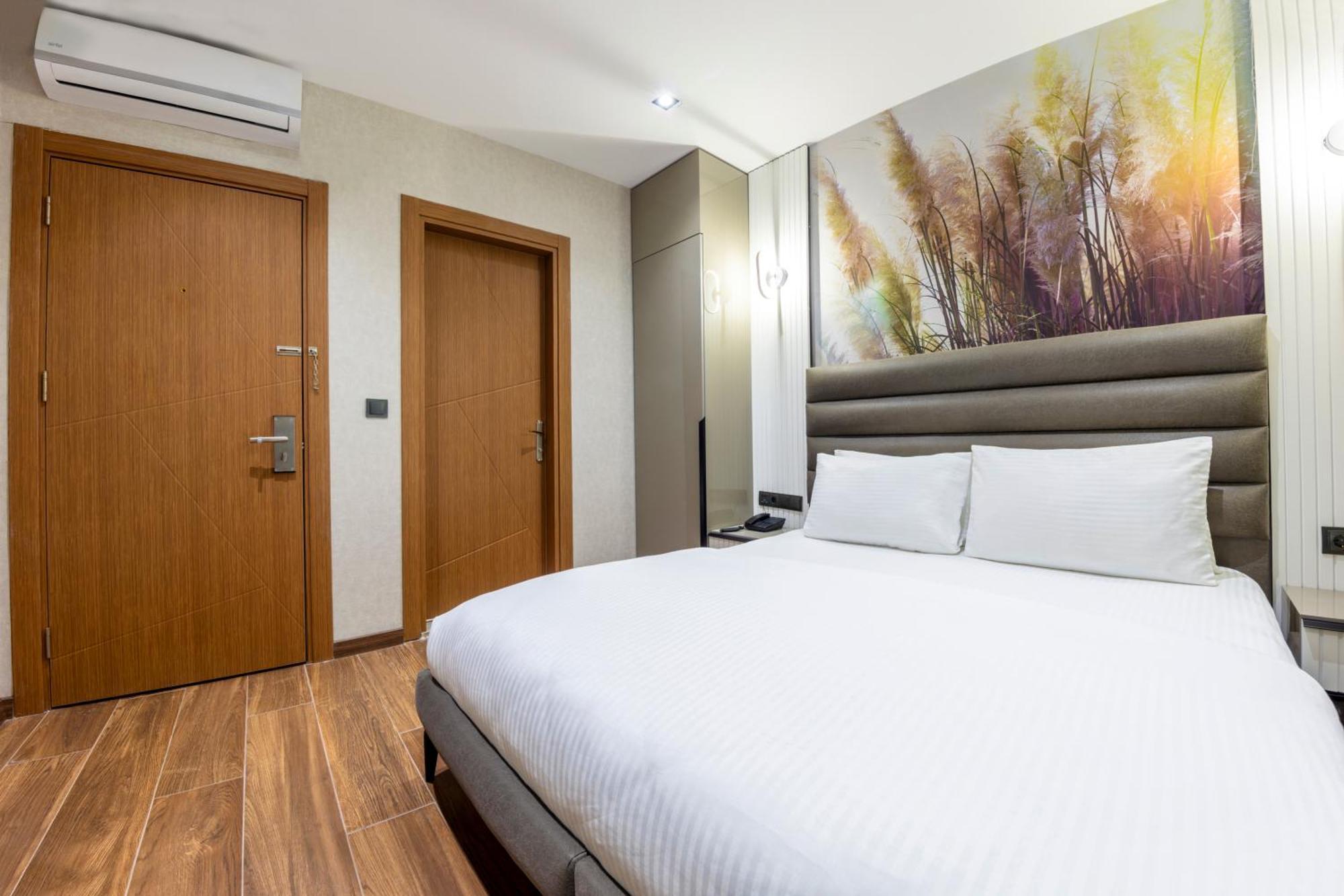 Dem Premium Hotel - Round Trip Airport Service - Istanbul International Airport Arnavutkoy Extérieur photo