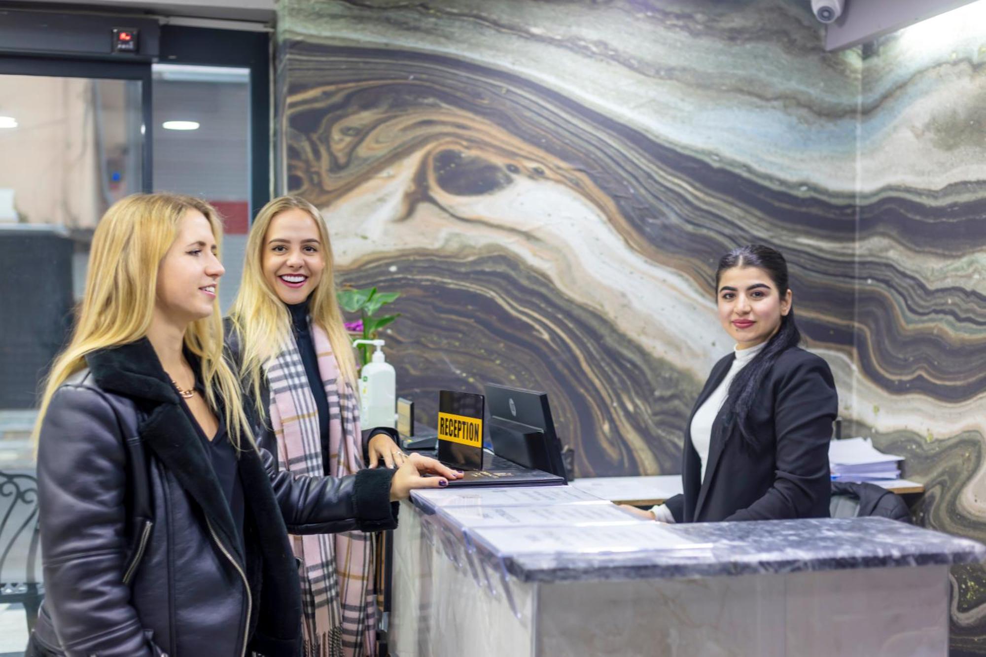 Dem Premium Hotel - Round Trip Airport Service - Istanbul International Airport Arnavutkoy Extérieur photo